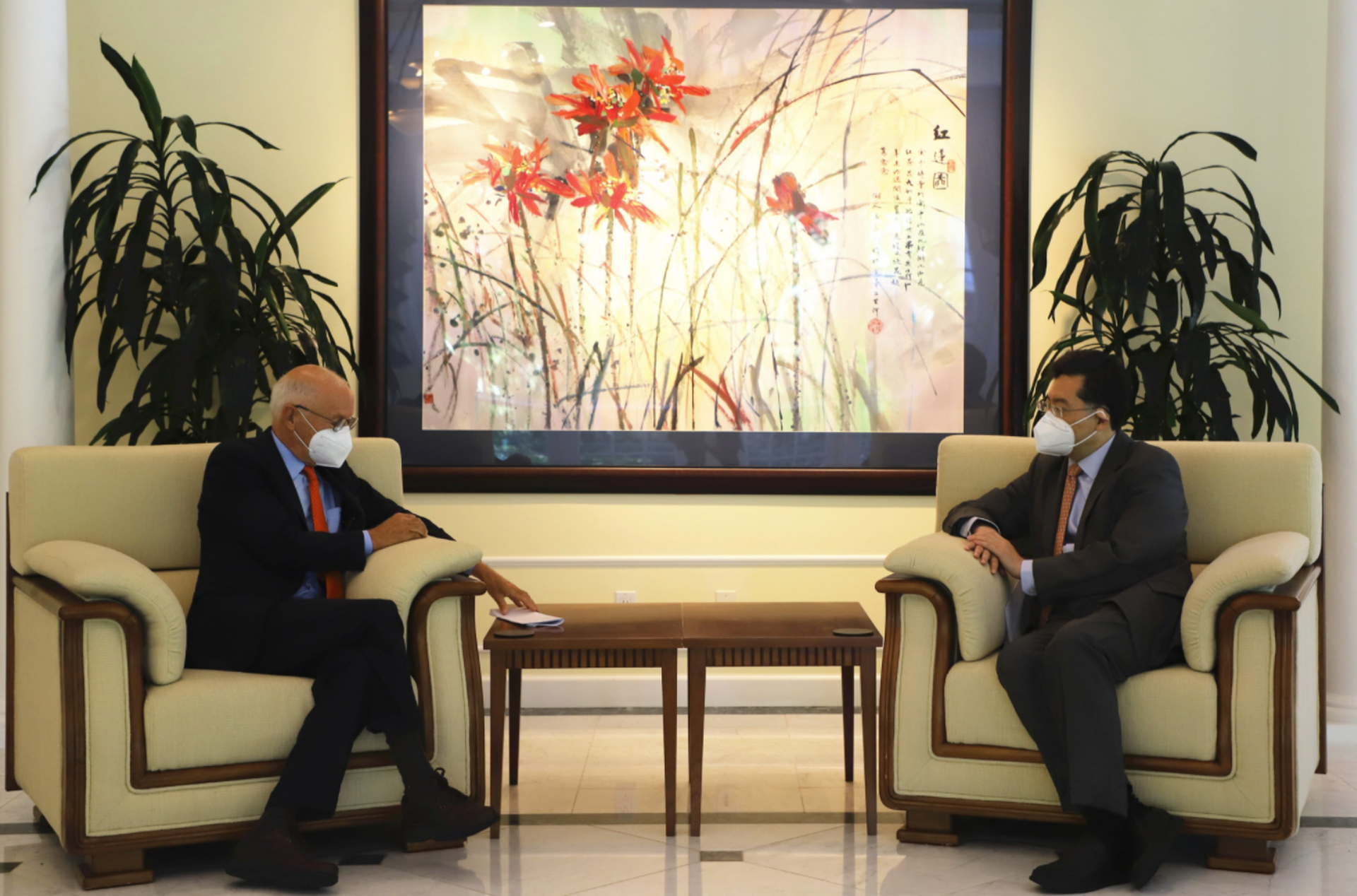 2021年8月19日,秦刚会见美中关系全国委员会会长欧伦斯。 (Twitter@Qin Gang) 2021年8月19日,秦刚会见美中关系全国委员会会长欧伦斯。 (Twitter@Qin Gang)