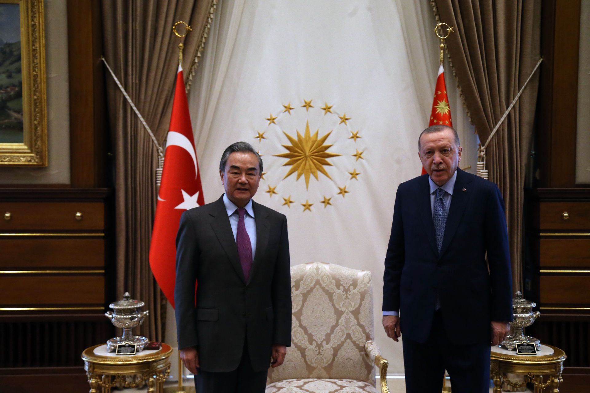 3月25日，土耳其总统埃尔多安（Recep Tayyip Erdogan）在安卡拉会见王毅。（新华社）