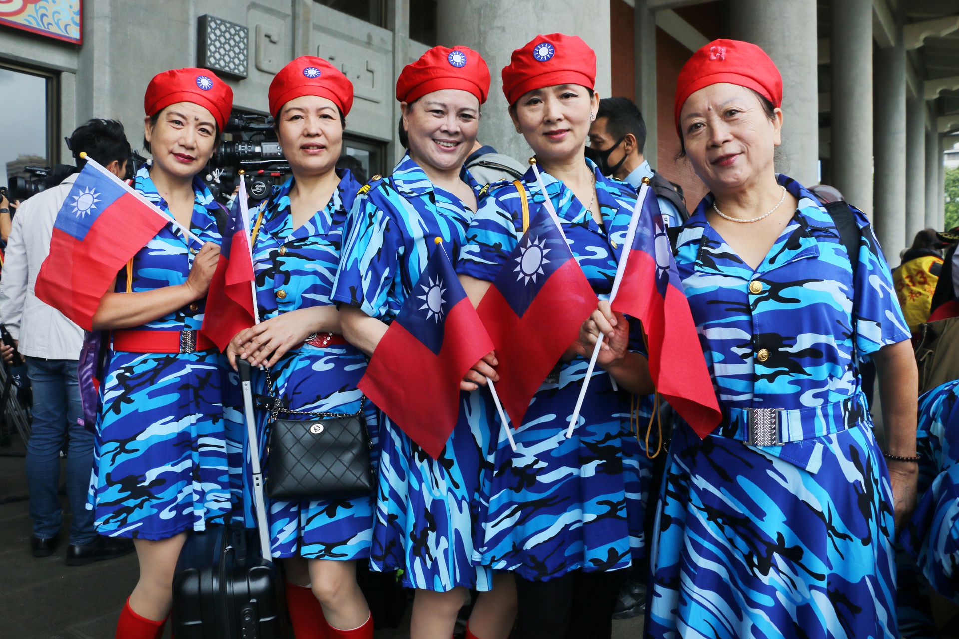 上传莱猪影片遭台官方指造谣江启臣 有种把我们关起来 西网中文网 台湾 上传莱猪影片遭台官方指造谣江启臣 有种把我们关起来 西网中文网 台湾