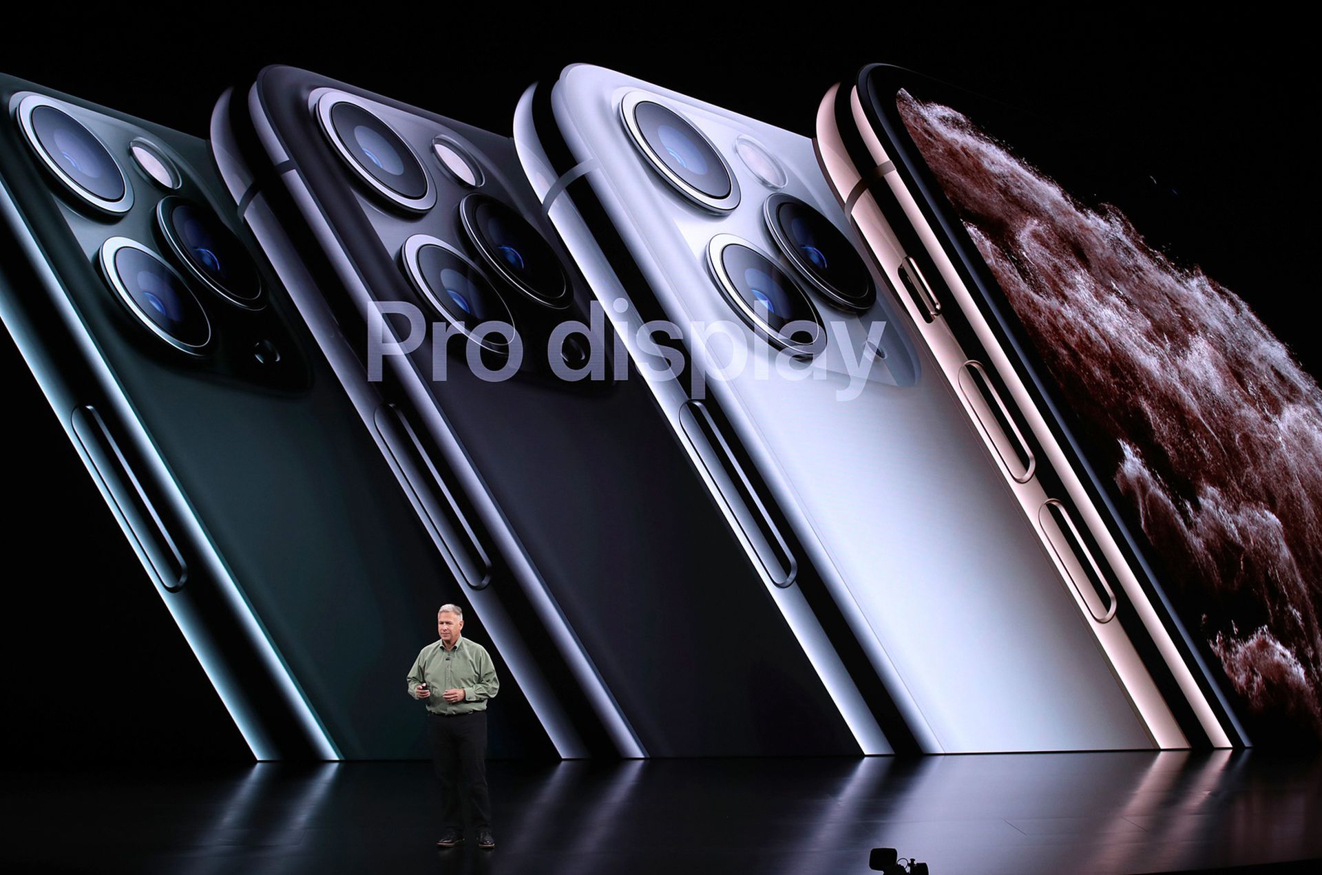Средняя цена мобильных телефонов Apple значительно выше, чем у всех брендов телефонов Android. (Визуальный Китай)