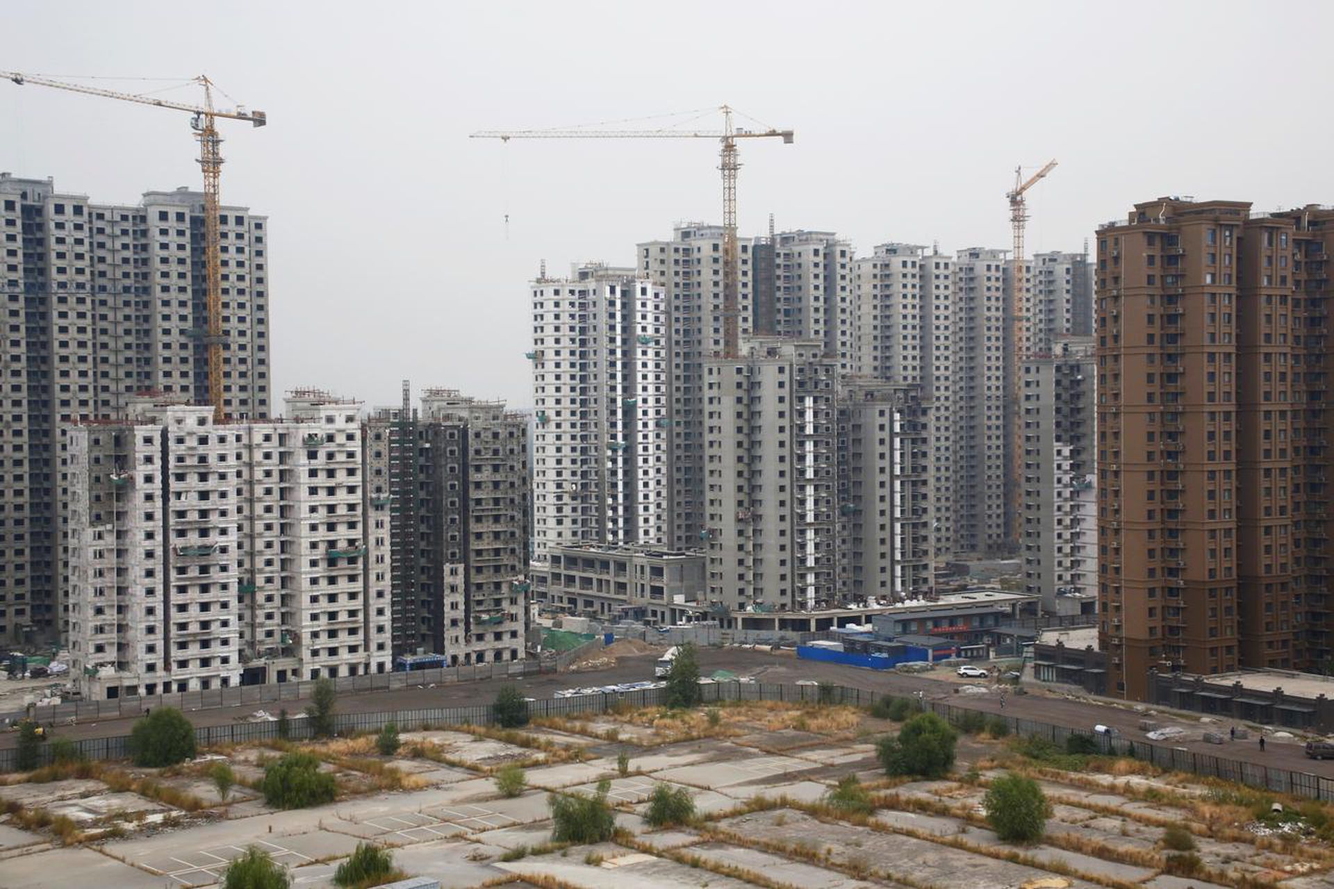 中国央行：三季度末房地产开发贷款余额超12万亿元