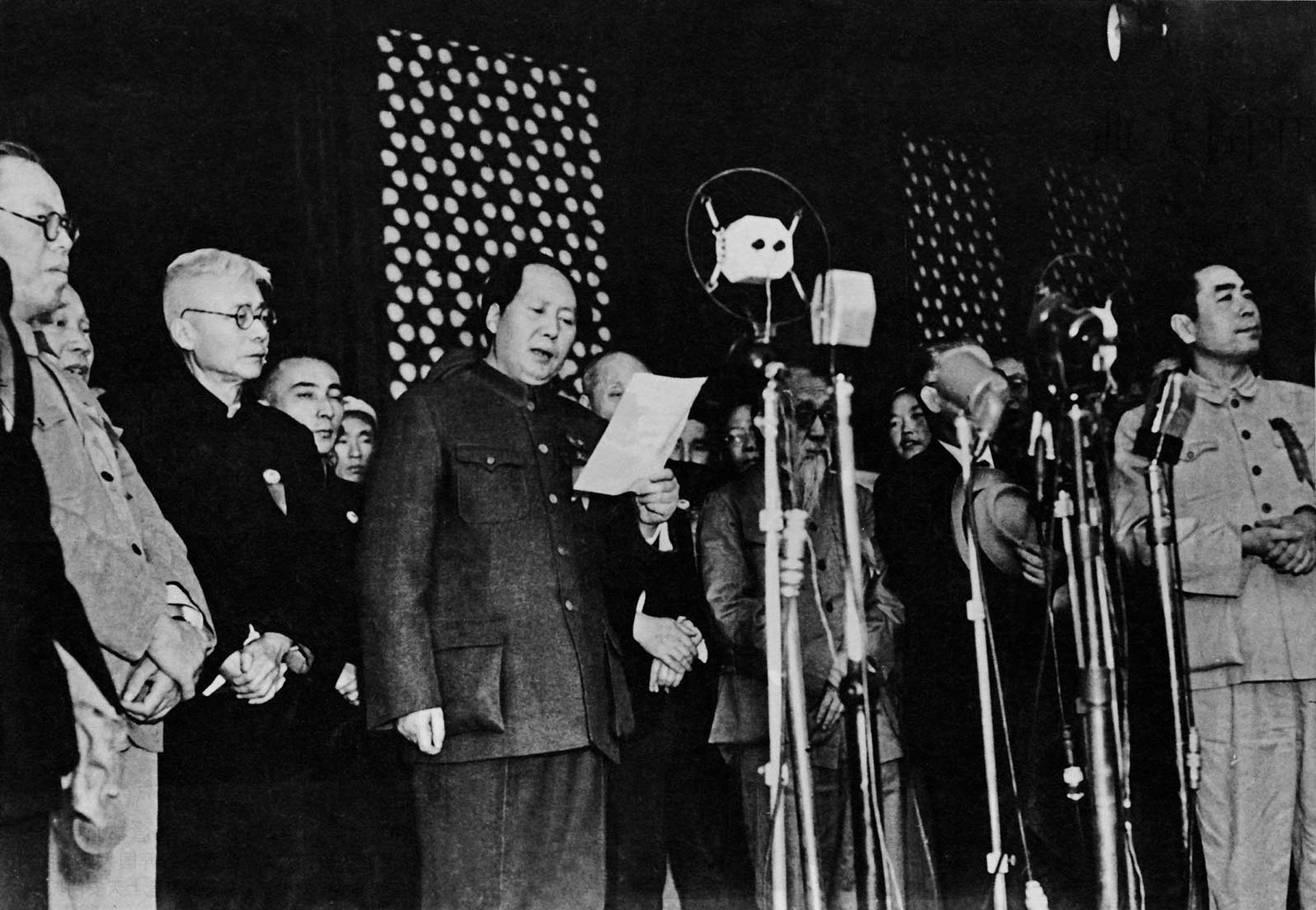 1949年10月1日,中共在北京天安门举行开国大典。(视觉中国) 1949年10月1日,中共在北京天安门举行开国大典。(视觉中国)