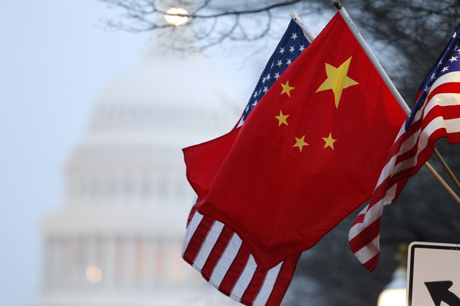 随着拜登当选，中美关系走向备受国际社会关注。（Reuters）