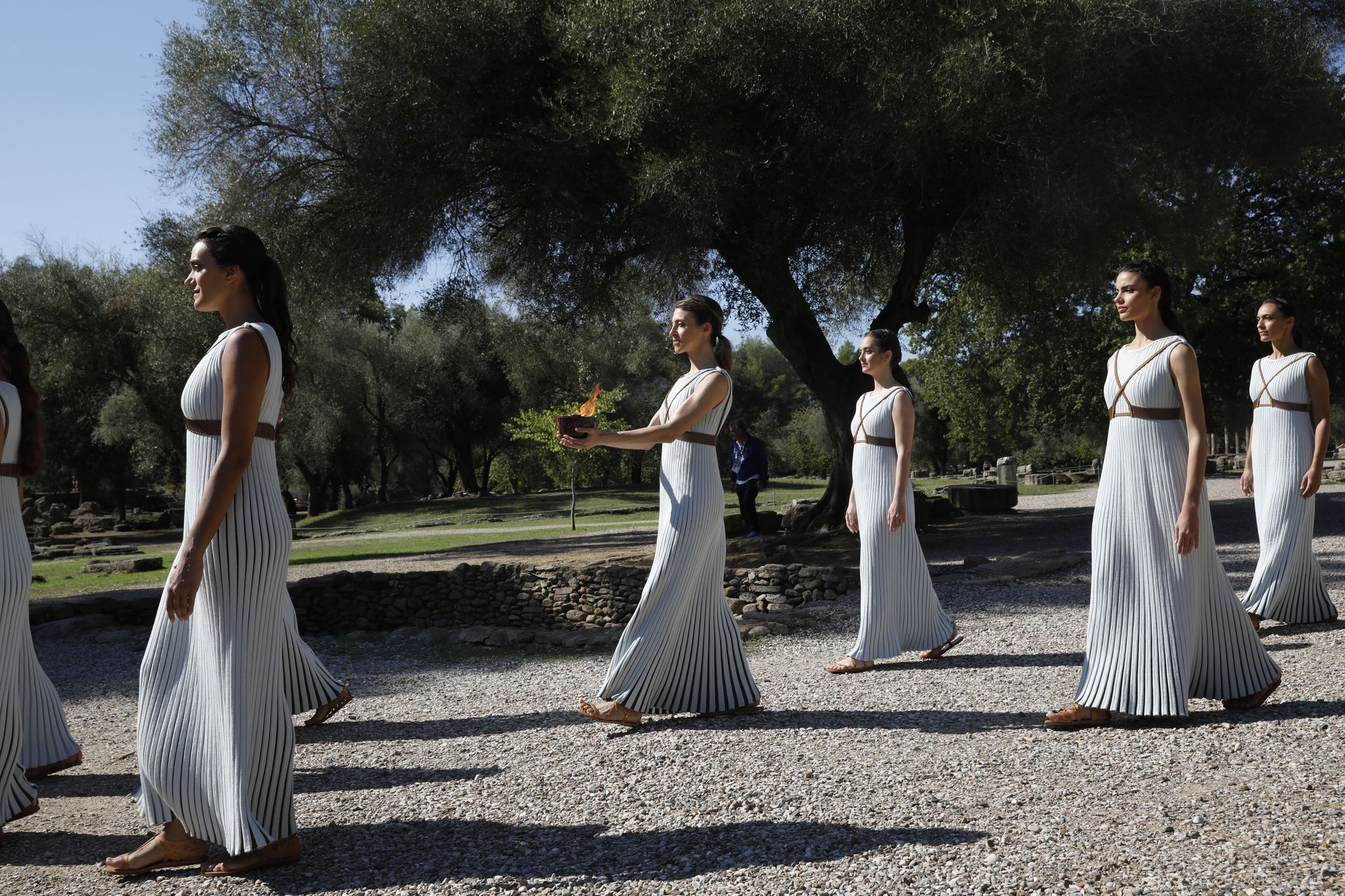 2022年北京冬季奥运会圣火点燃仪式现场画面。(Reuters) 2022年北京冬季奥运会圣火点燃仪式现场画面。(Reuters)