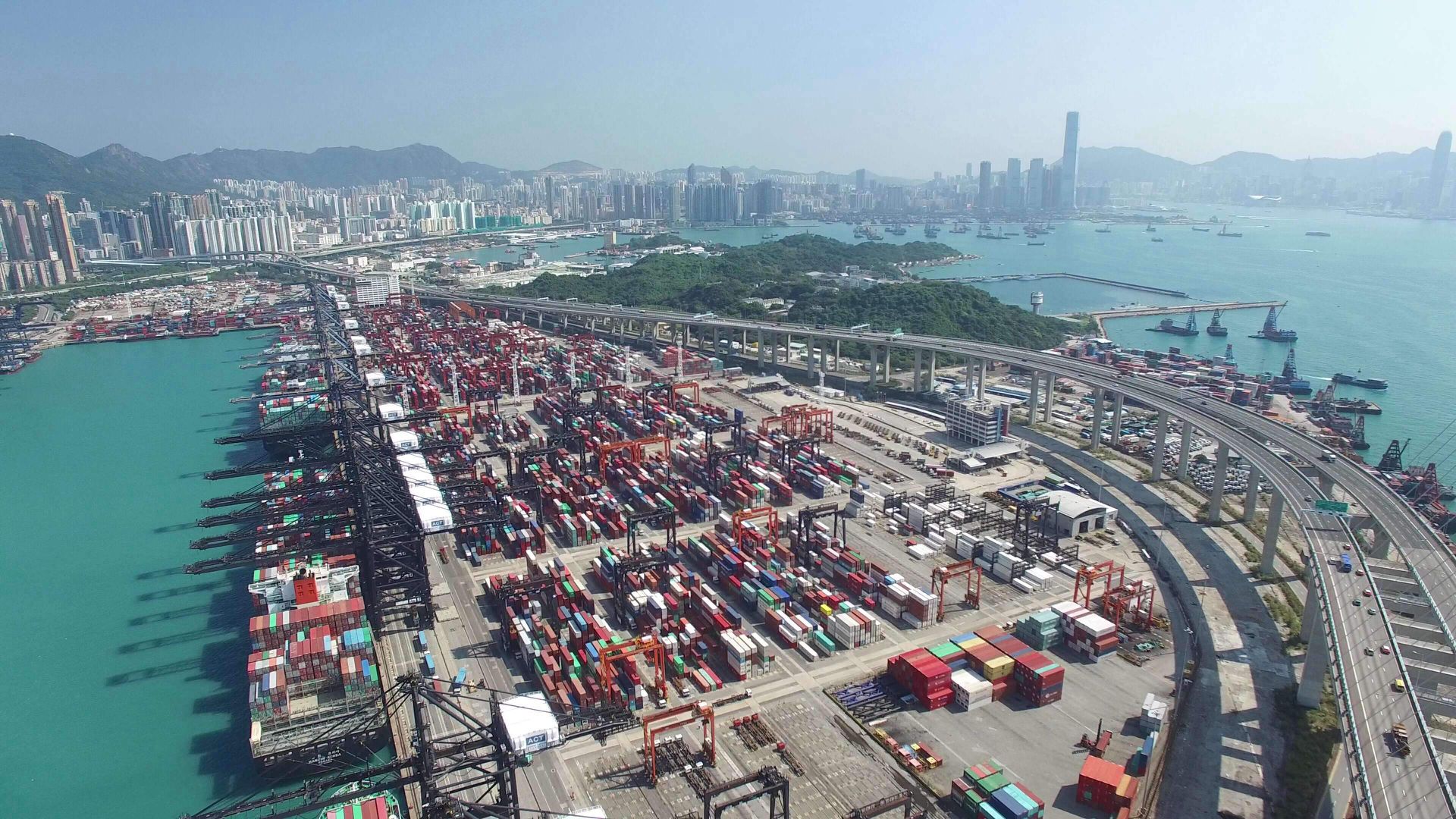 台港关系恶化 港台转口贸易香港稳居金融中心台商把握机遇 多维新闻 台湾