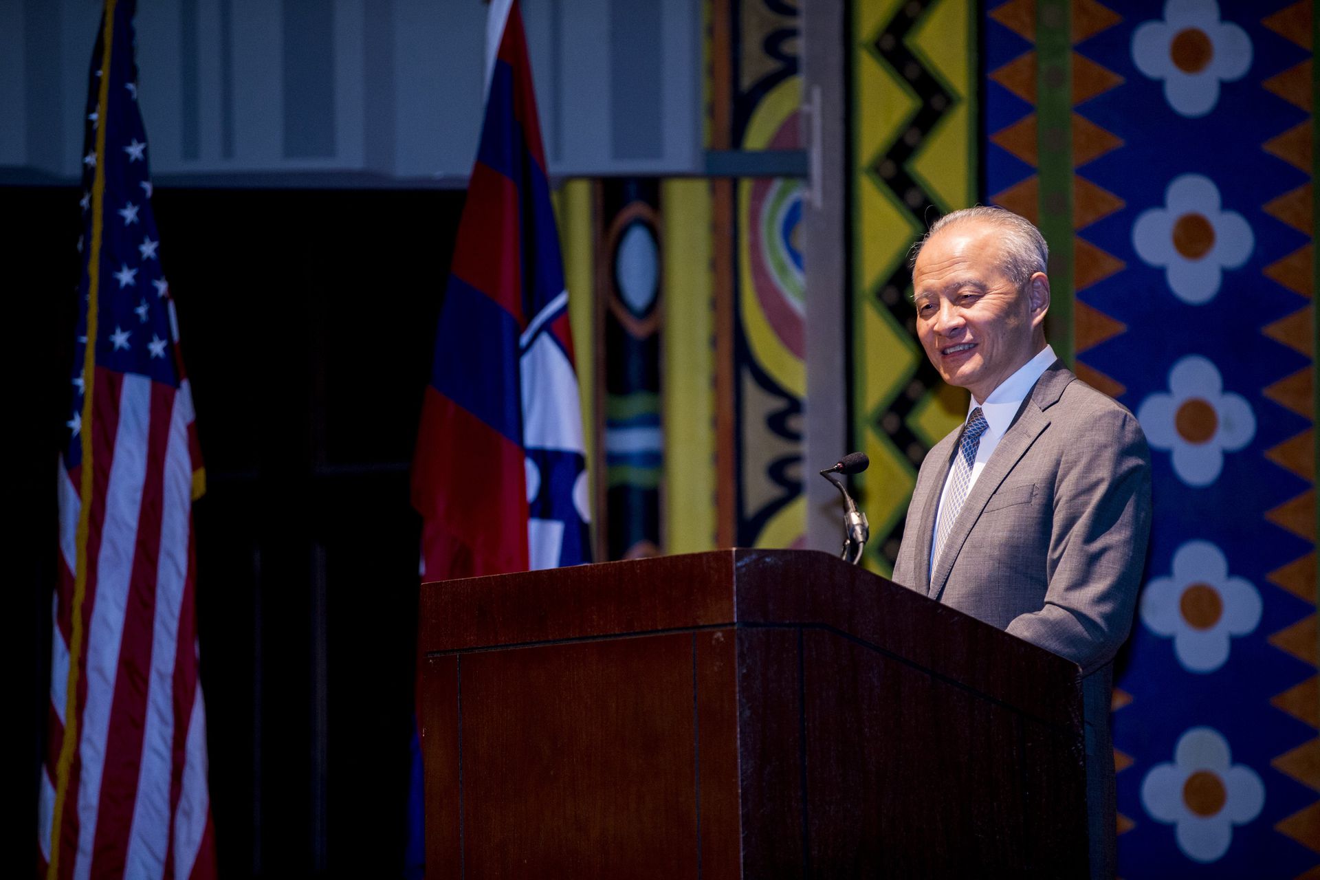 崔天凯已到退休年龄,美政府换届之际,崔天凯或将离任。(新华社)