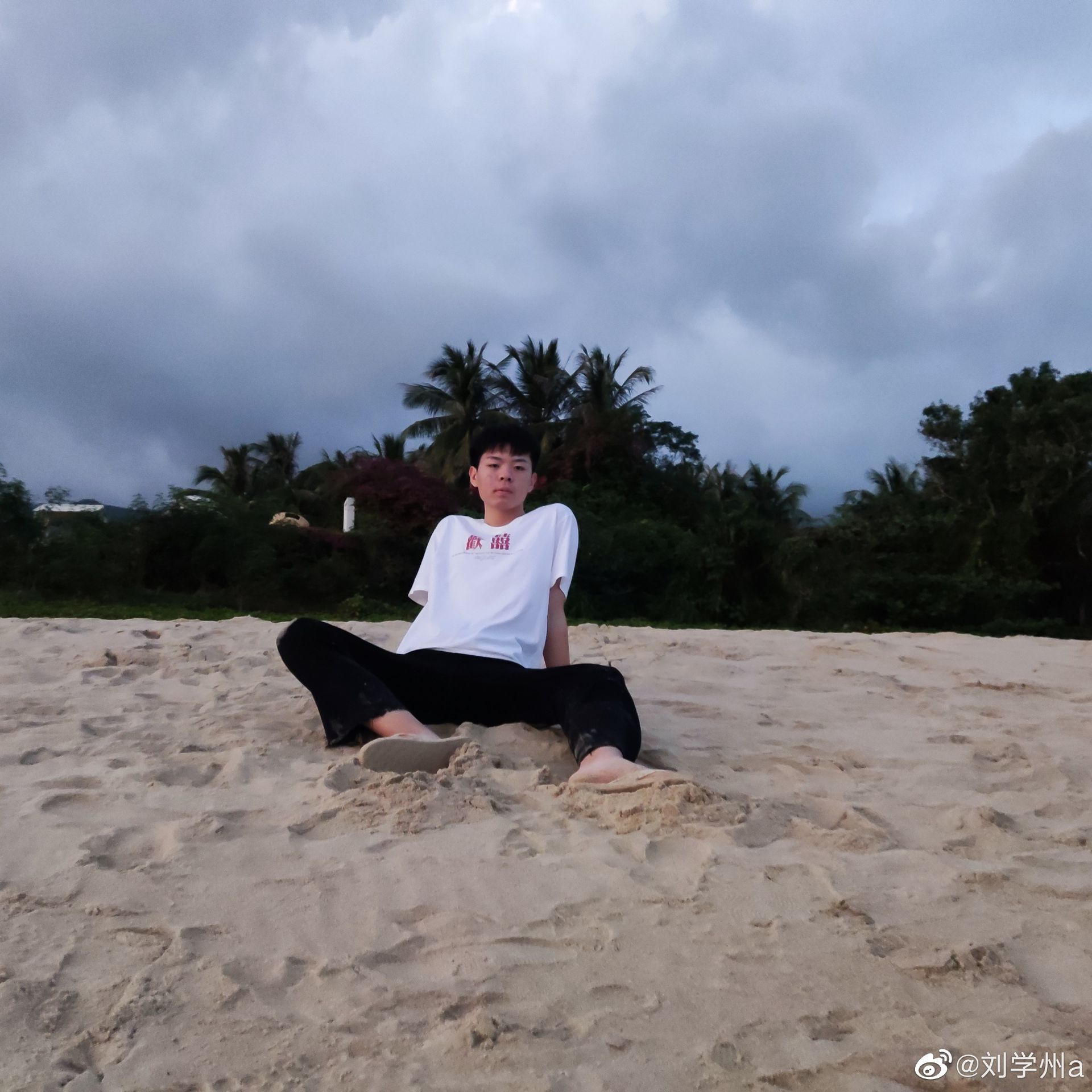 刘学州微博照片。(微博@刘学州a) 刘学州微博照片。(微博@刘学州a)