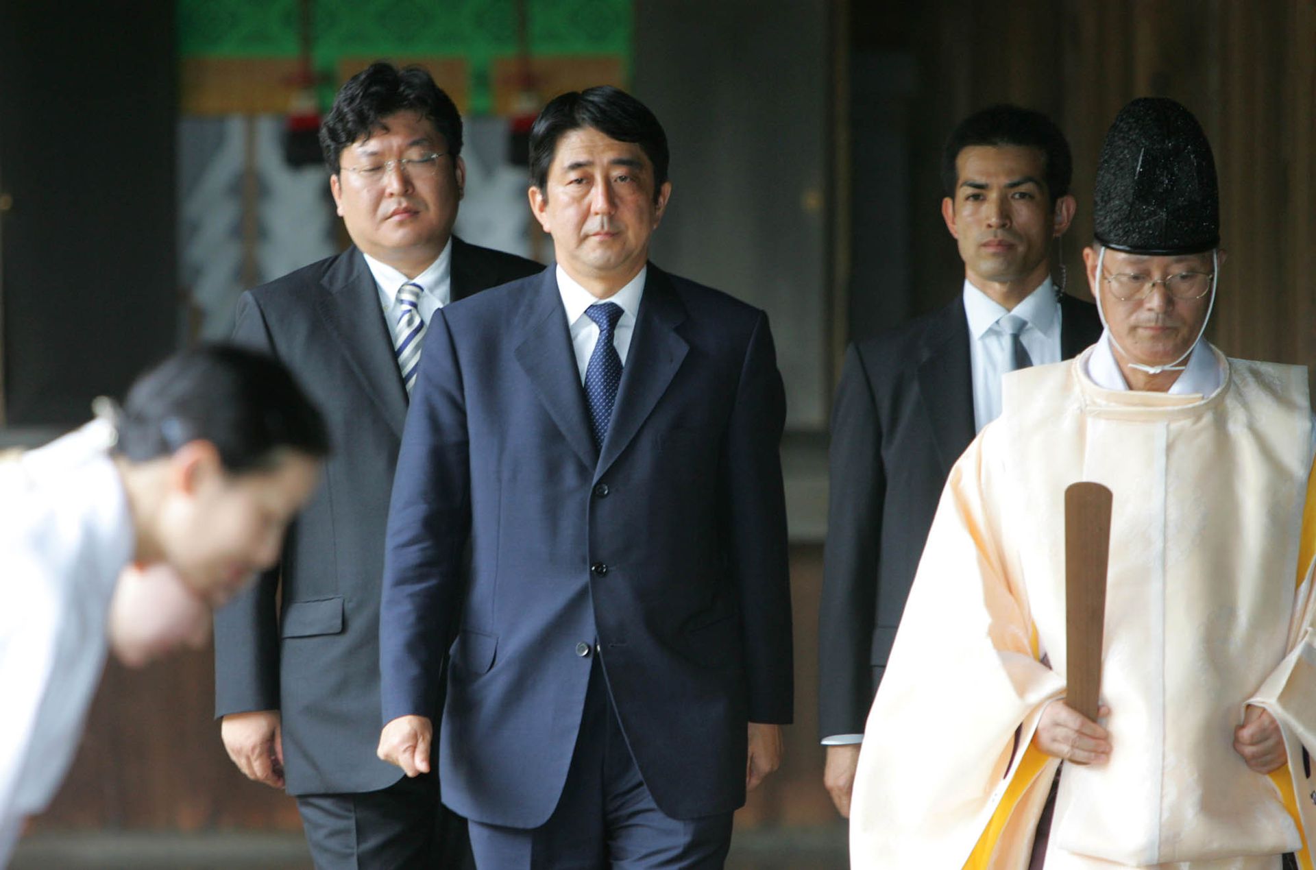 安倍晋三的政治遗产和长期把控日本政界的五大家族 多维新闻 全球 安倍晋三的政治遗产和长期把控日本政界的五大家族 多维新闻 全球