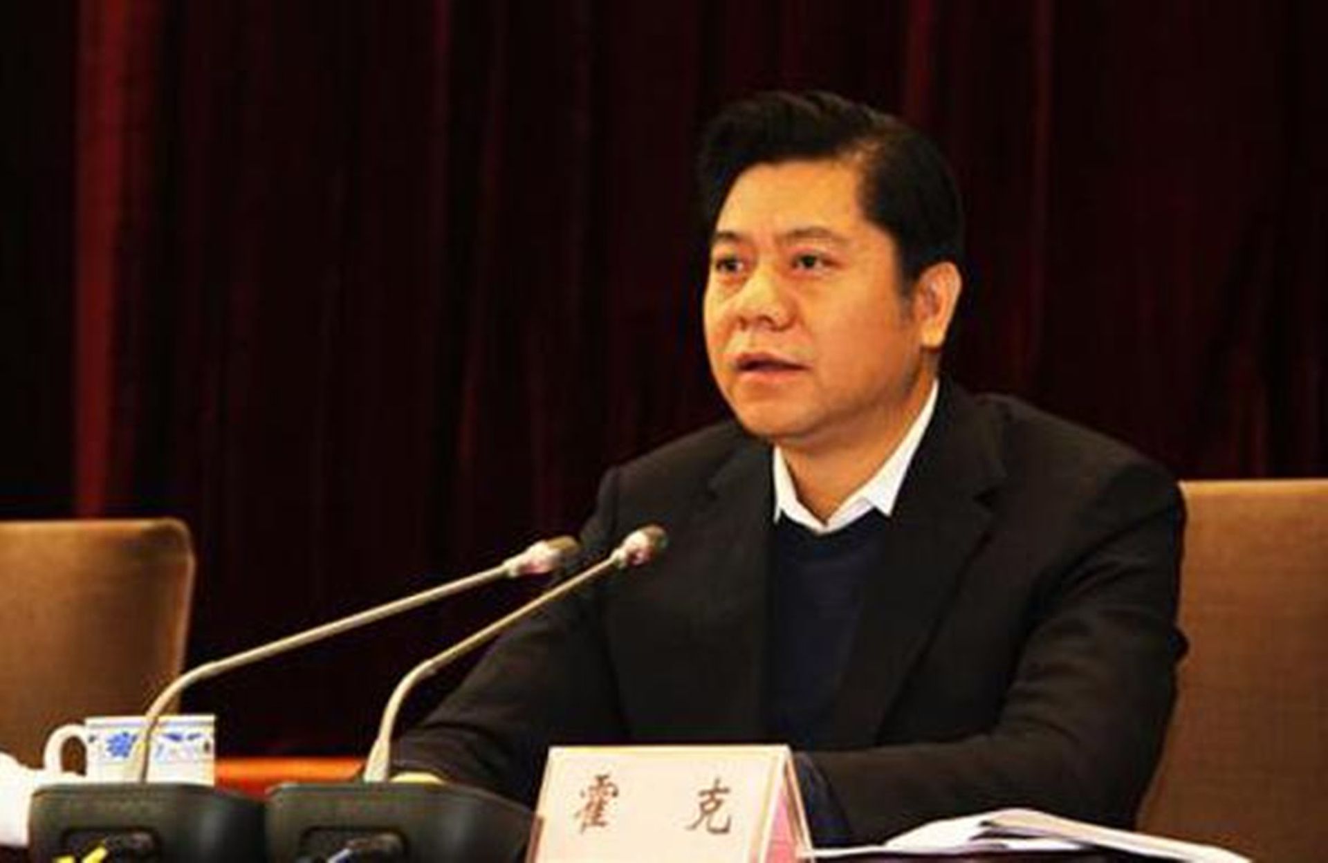 2015年1月16日,中国国家旅游局副局长霍克被调查。霍克之前长期在中办工作,是令计划的直接下属,两人被查的时间间隔仅为二十多天。(新华社)