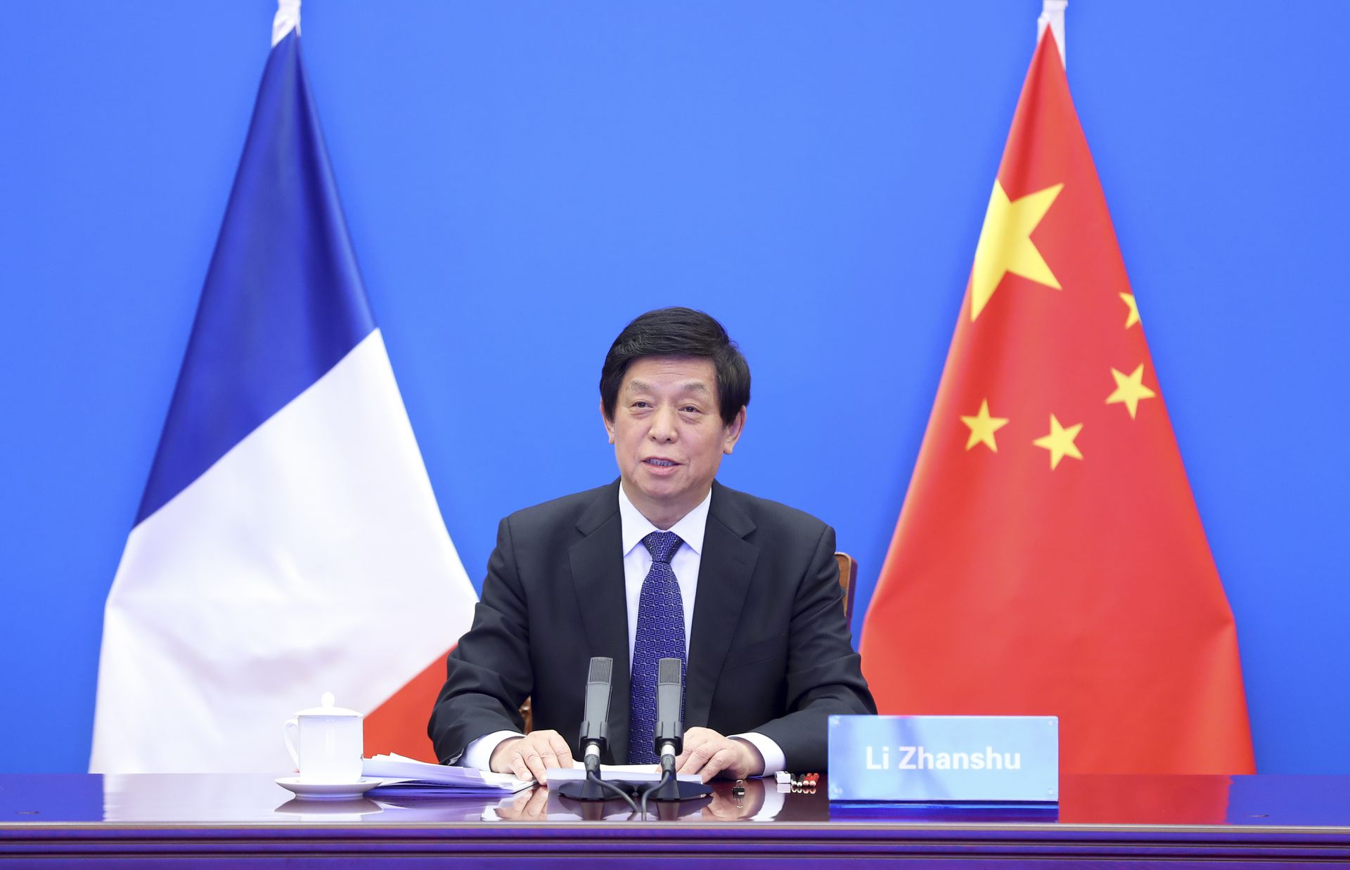 栗战书离开政坛后中国人大委员长的三个 选项 多维新闻 中国