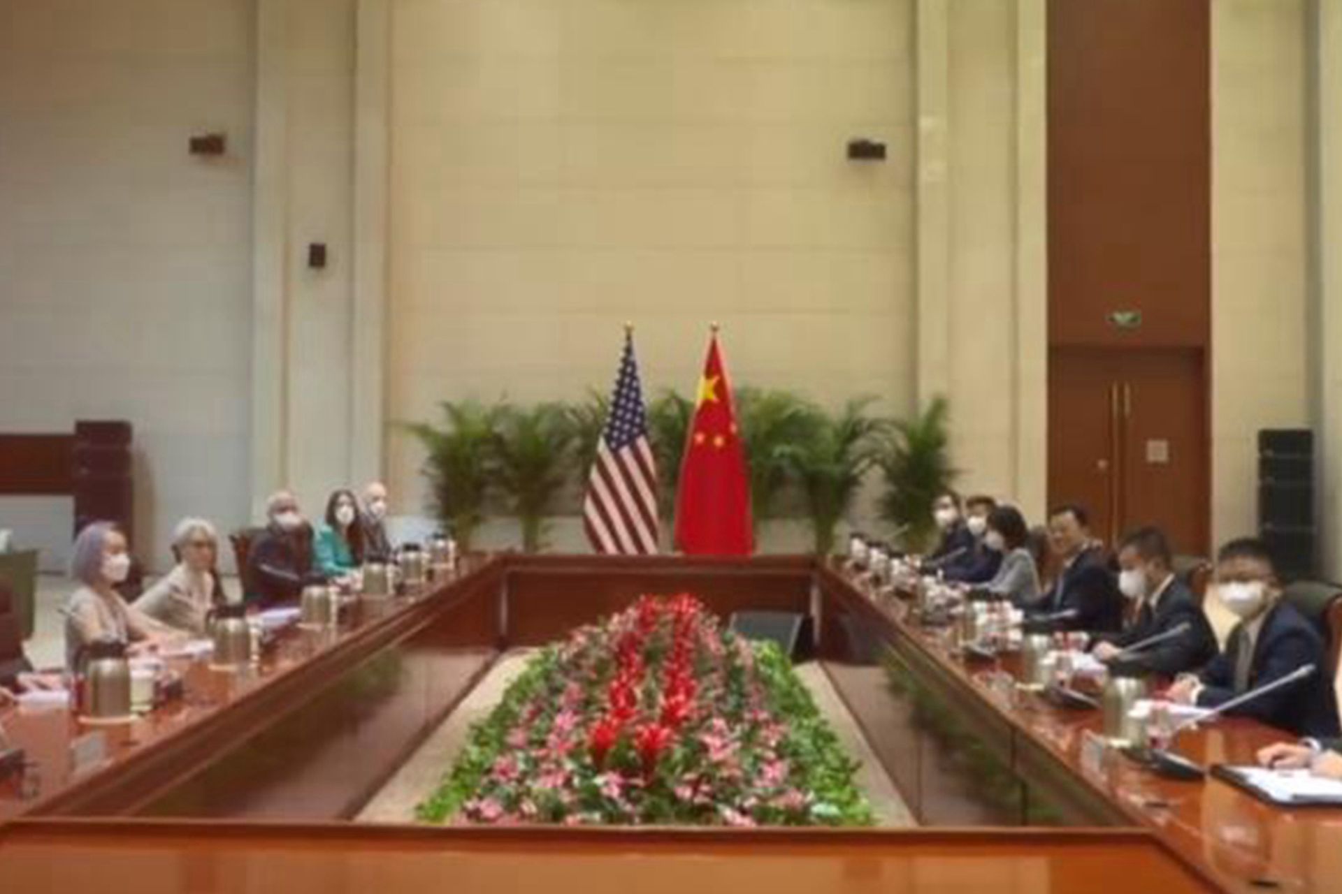 中美天津会晤双方评价不一美国有意为舍曼此行降温 多维新闻 中国 中美天津会晤双方评价不一美国有意为舍曼此行降温 多维新闻 中国