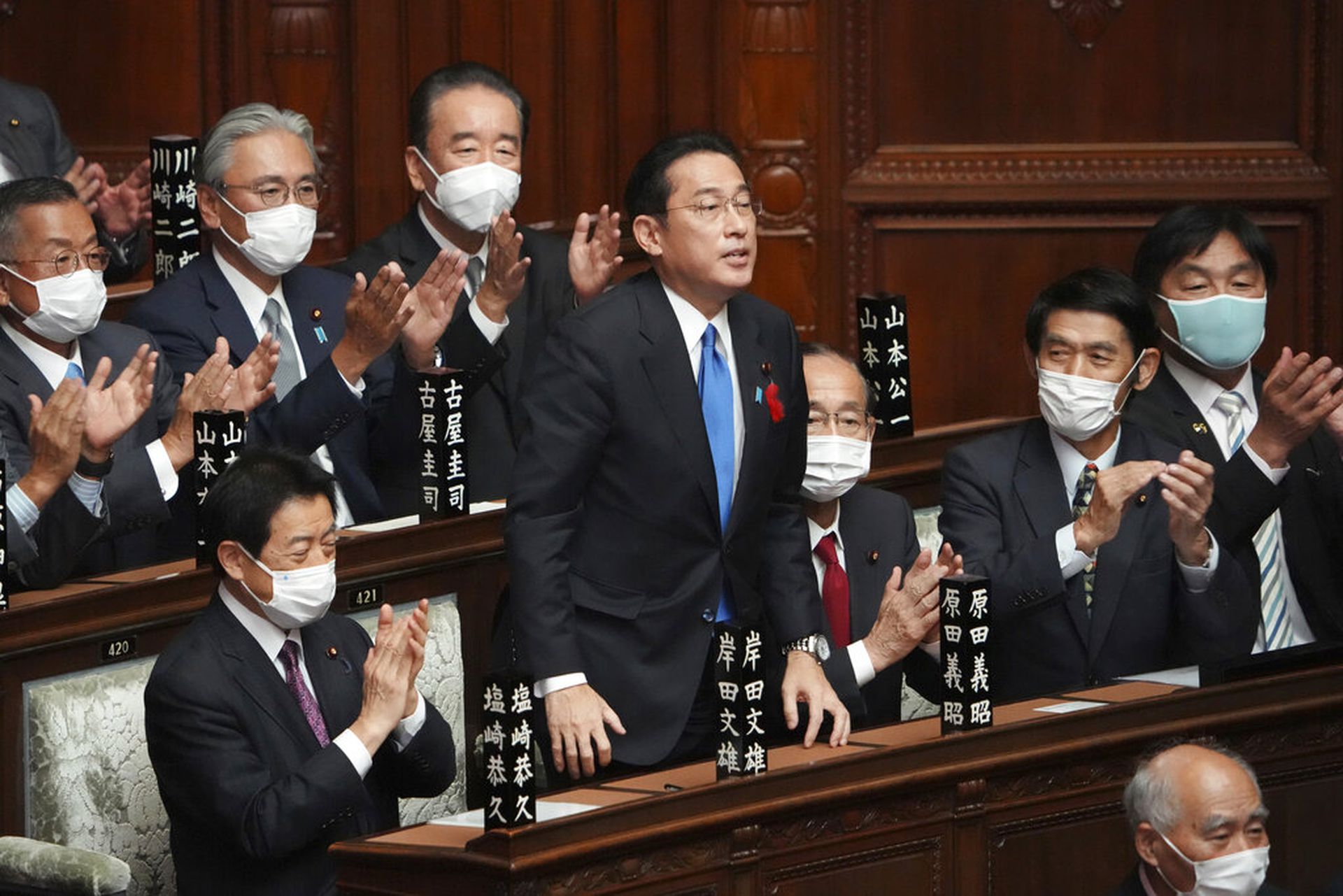 岸田文雄正式成为日本第100任首相致力于两大重点课题 多维新闻 全球