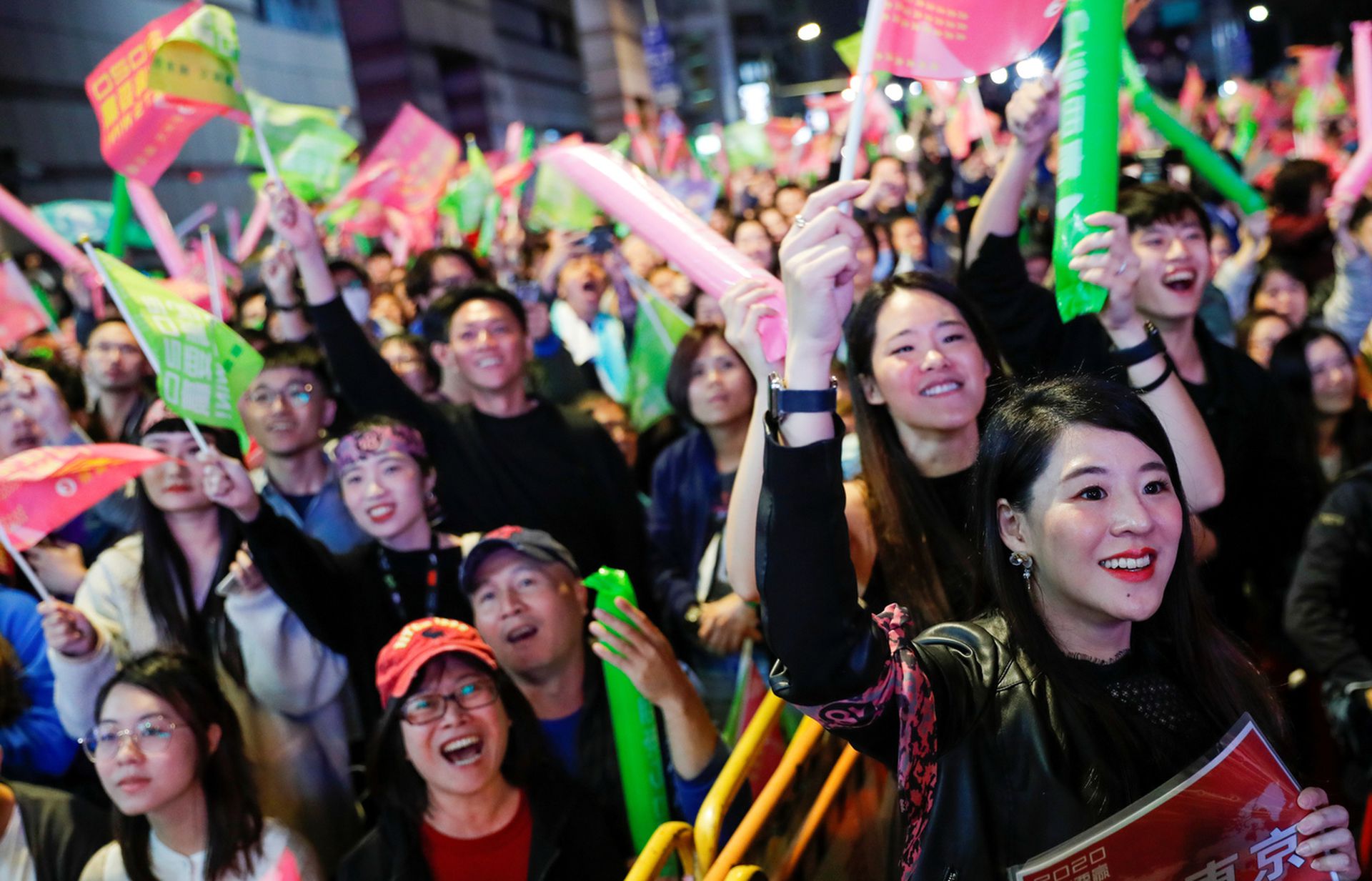 2020年1月，蔡英文已超过800万票当选台湾总统，受到年轻人的支持。（路透社）