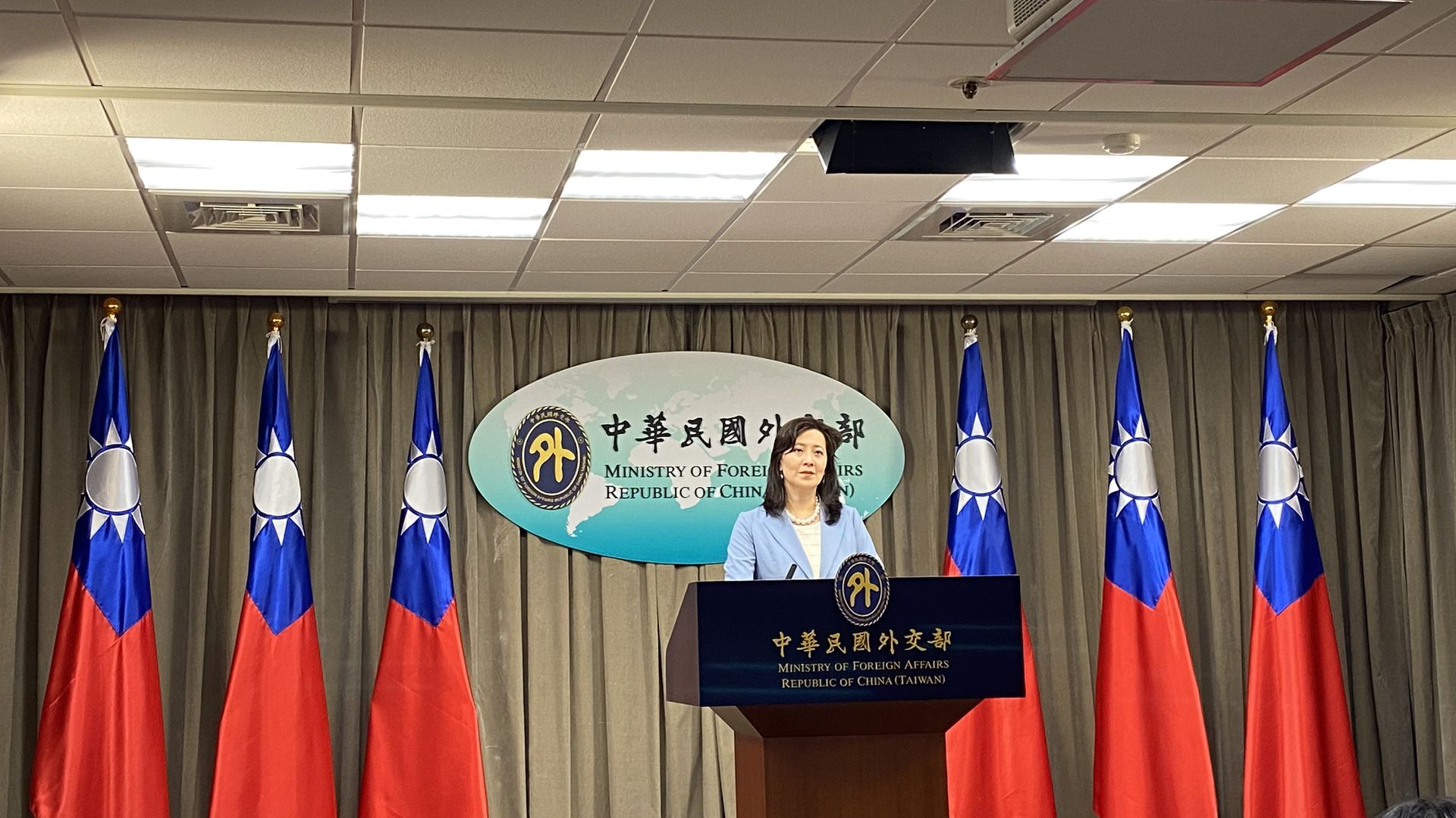 陆外交官与台驻斐济人员冲突台 严重违反法治 多维新闻 台湾