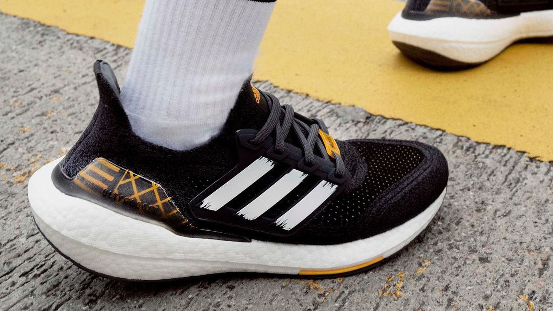 Nike起訴Adidas抄襲　要求美國禁止進口多款運動鞋