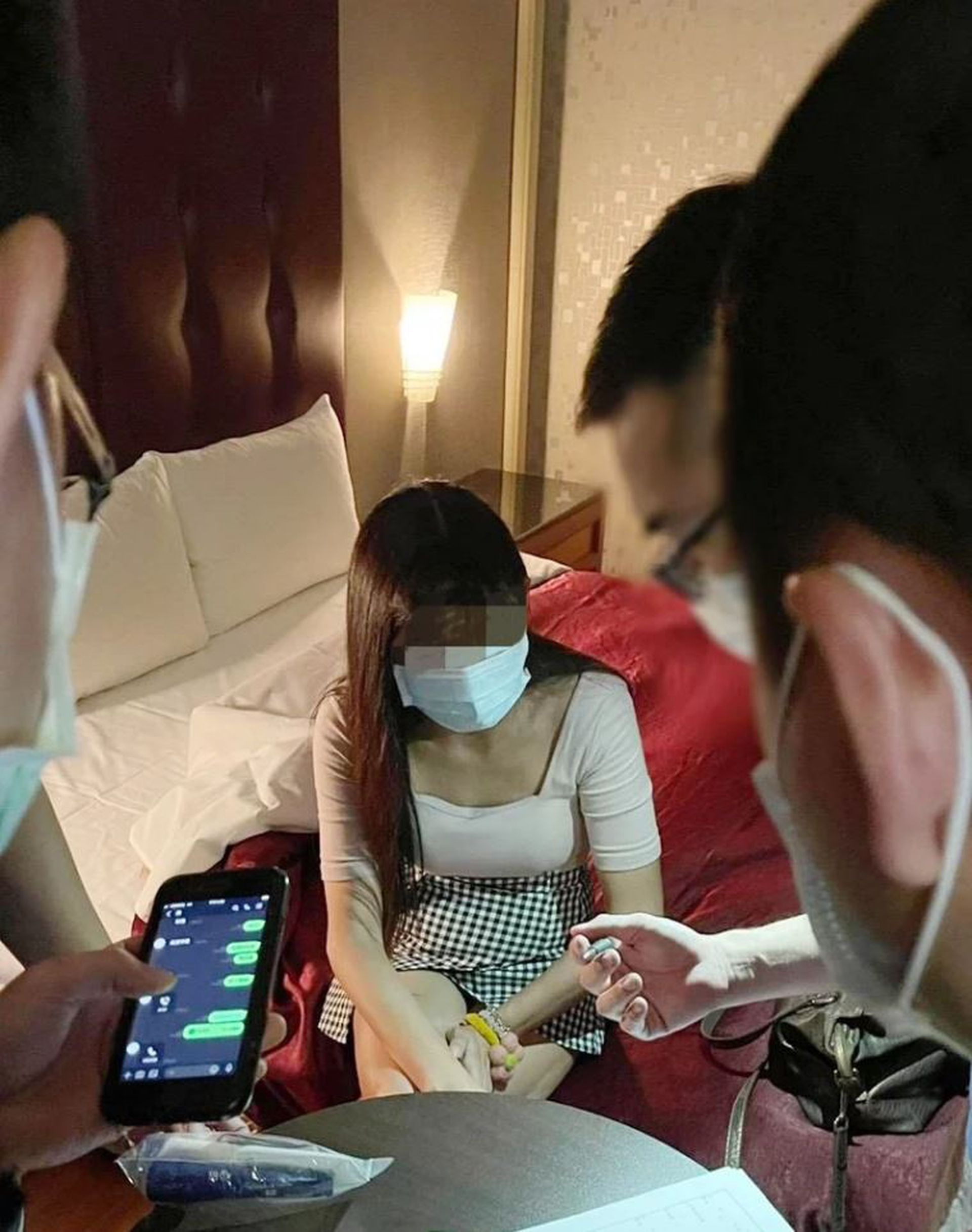 台湾疫情 美魔女因疫情失业下海帮补家用第一次就被逮捕 西网中文网 台湾