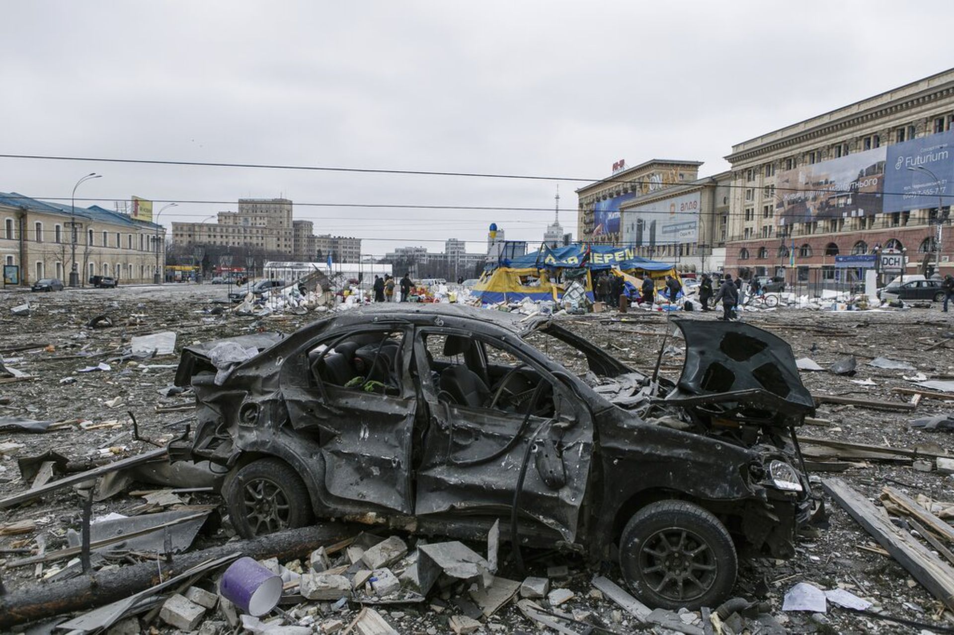 哈尔科夫市中心一片颓颓垣败瓦。(AP) 哈尔科夫市中心一片颓颓垣败瓦。(AP)
