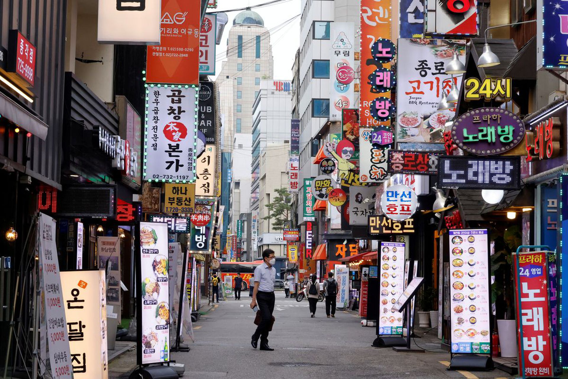 世界卷王——從兩個數據看韓國的現狀
