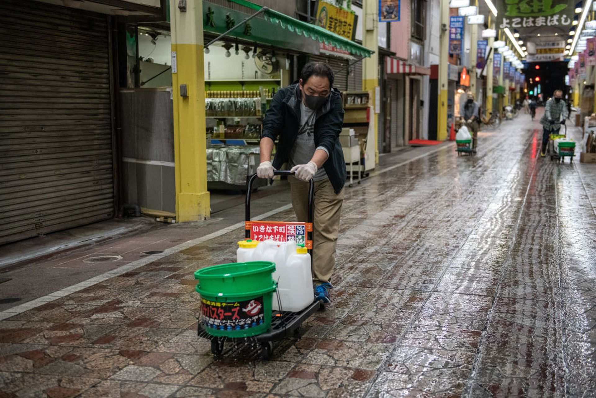 日本新冠肺炎疫情虽然得到了一定程度控制,但街道仍显冷清。(Getty) 日本新冠肺炎疫情虽然得到了一定程度控制,但街道仍显冷清。(Getty)