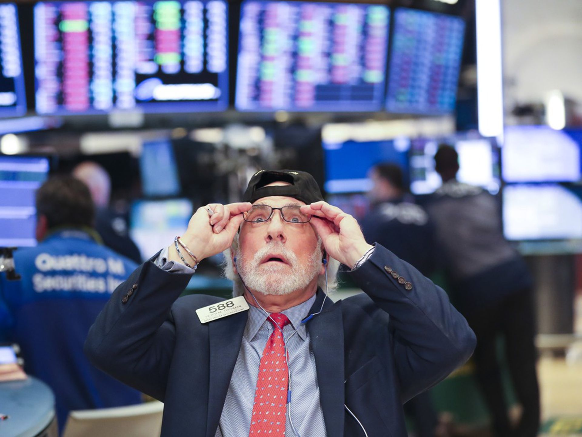 高盛首席全球股票策略师：投资者应乘股市回调10%之机重返市场