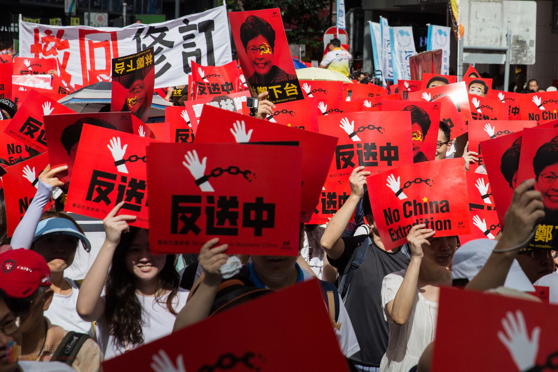 优享资讯 欧洲议员 中国扼杀香港民主下一个是台湾