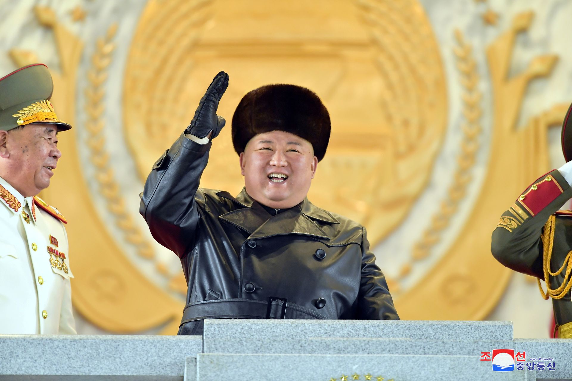 2021年1月14日，朝鲜在平壤举行阅兵仪式，金正恩出席。（Reuters）