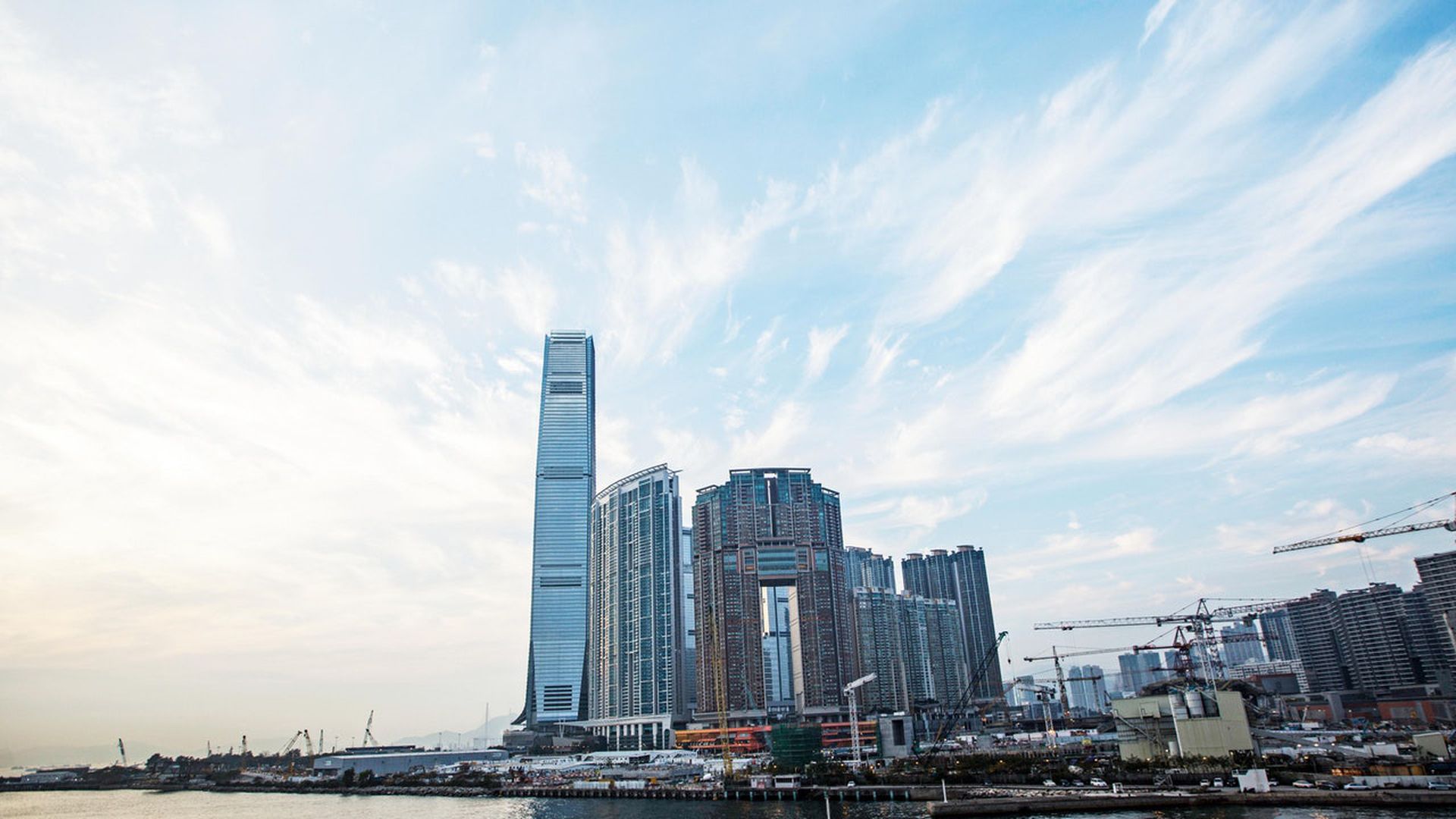 香港1月PMI回升至51.2　去年8月來首次重上擴張區