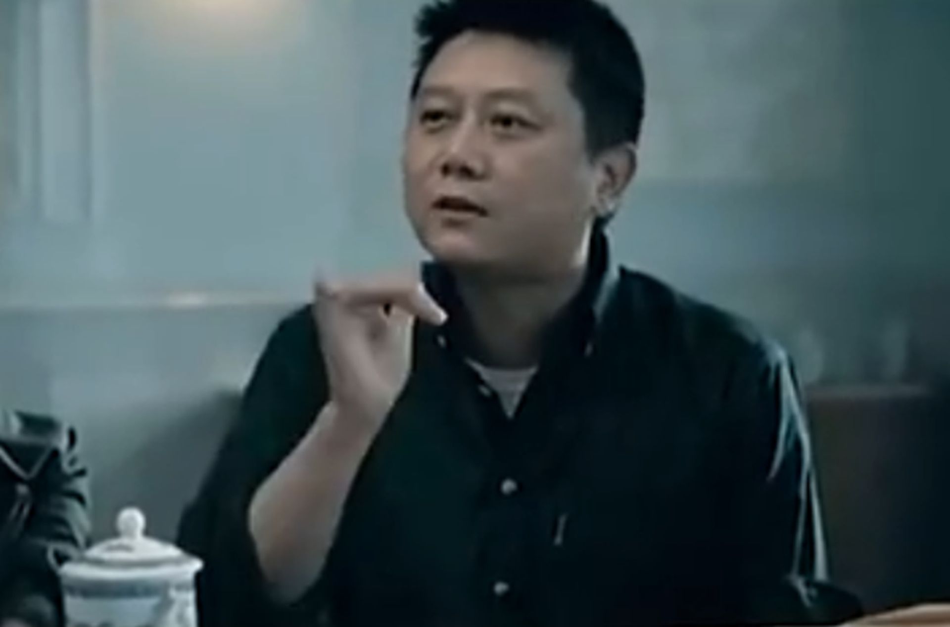中国当代作家、编剧王朔,被指是“京圈”的创始人之一。(微博@最搞冷笑话 ) 中国当代作家、编剧王朔,被指是“京圈”的创始人之一。(微博@最搞冷笑话 )