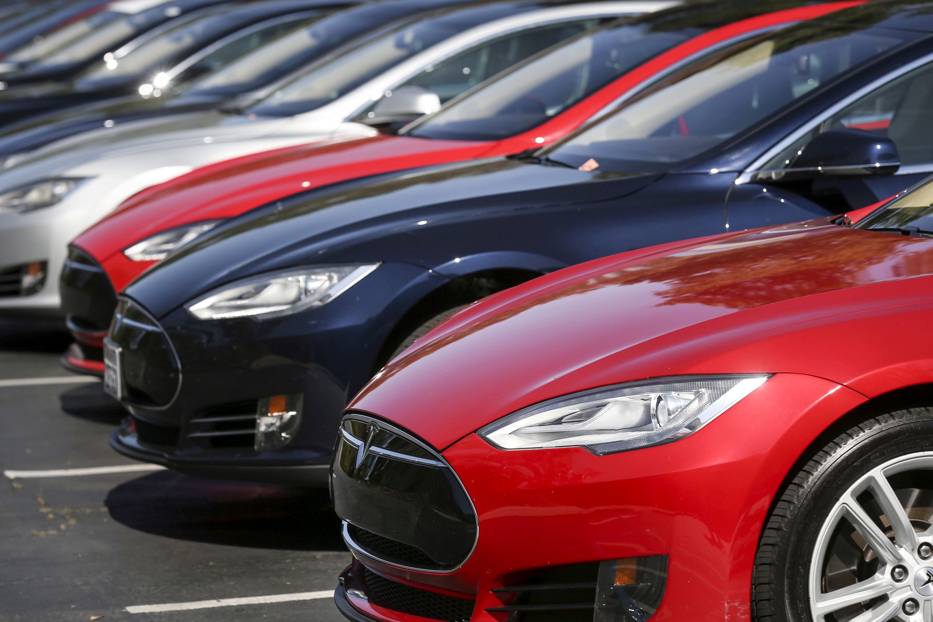 Tesla首季交付量逾31萬輛　創新高