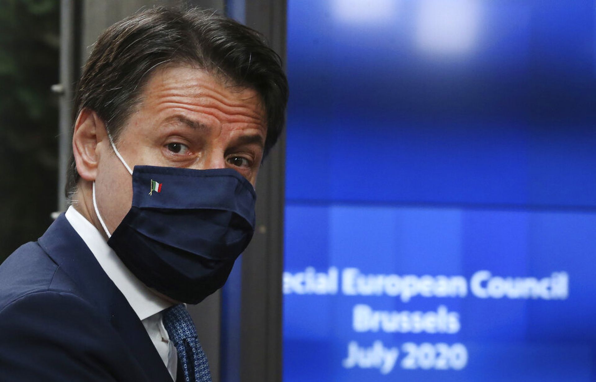 意大利总理孔特，在欧盟通过复苏基金的无偿资助后，大概可揭穿自己的亲欧派面目。（美联社）