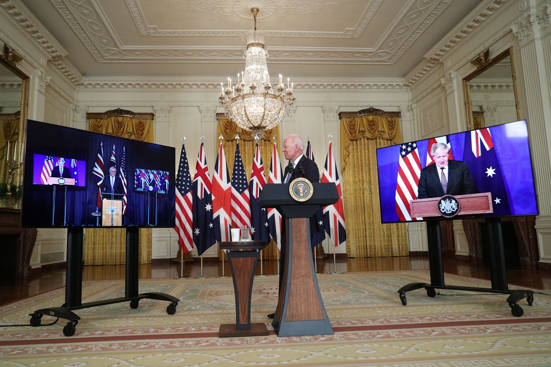 2021年9月15日，美国总统拜登宣布与英国和澳大利亚达成AUKUS安全协议。（Reuters）