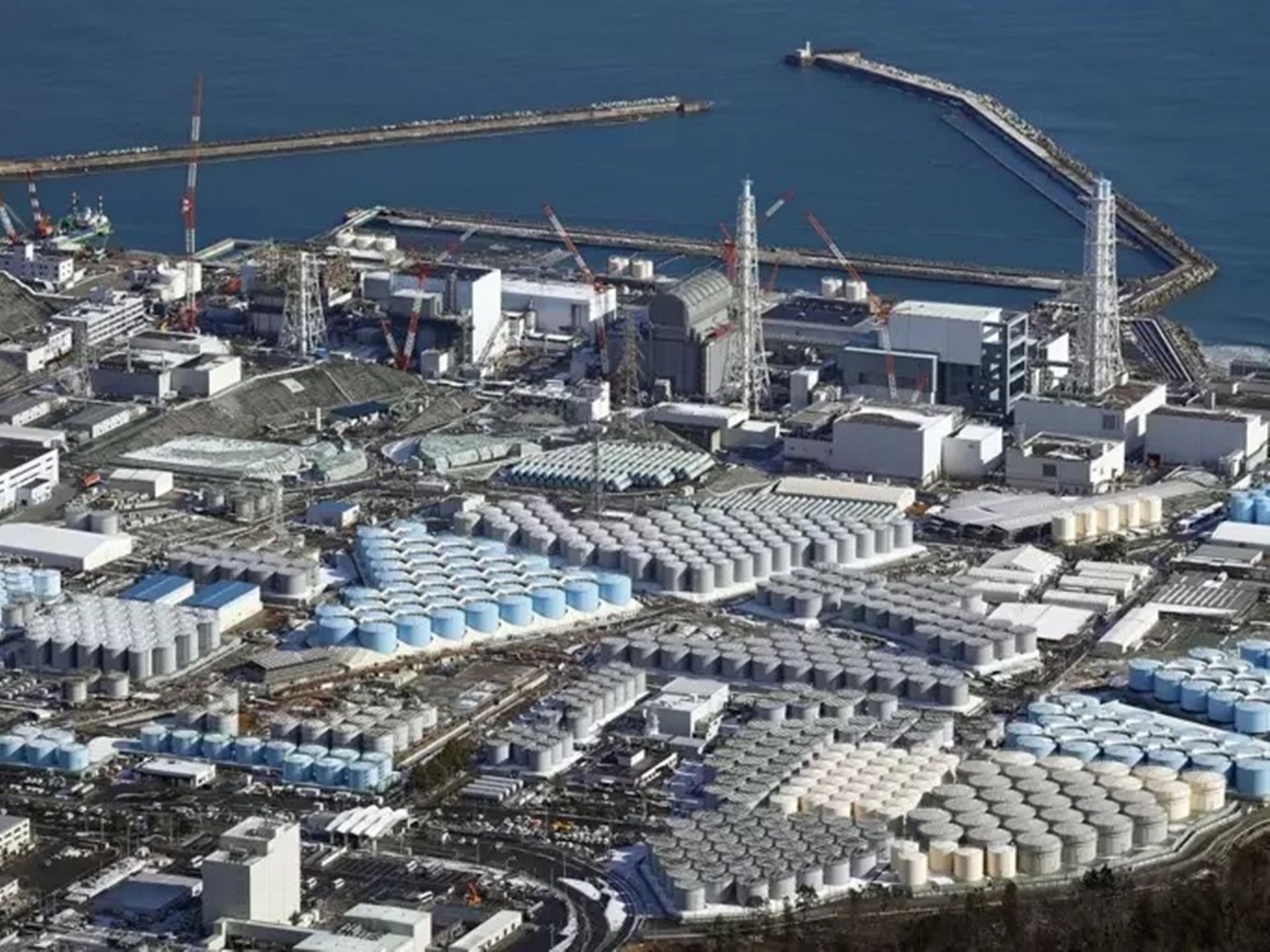 日本以缺乏储存空间为理由,准备将福岛核电站核废水倾倒入太平洋。(AP) 日本以缺乏储存空间为理由,准备将福岛核电站核废水倾倒入太平洋。(AP)