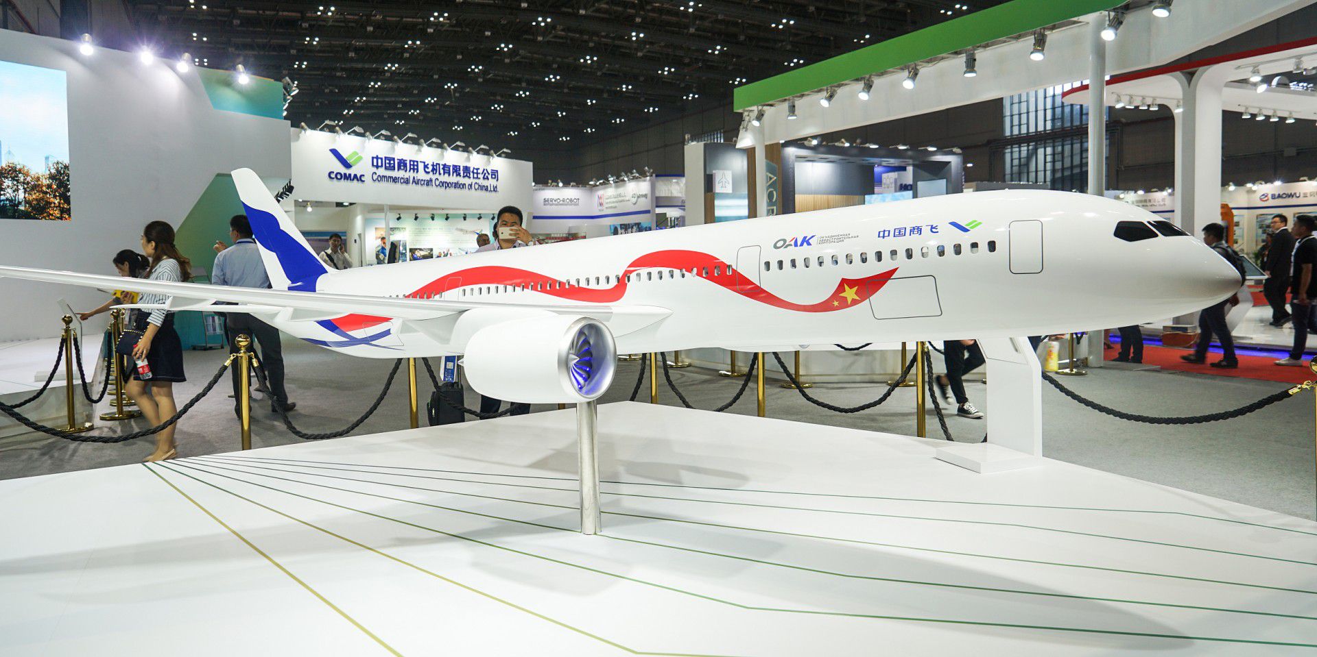 2020年12月9日，CR929中俄远程宽体客机中方总设计师陈迎春表示，正在研制中的CR929项目稳步推进。（视觉中国）