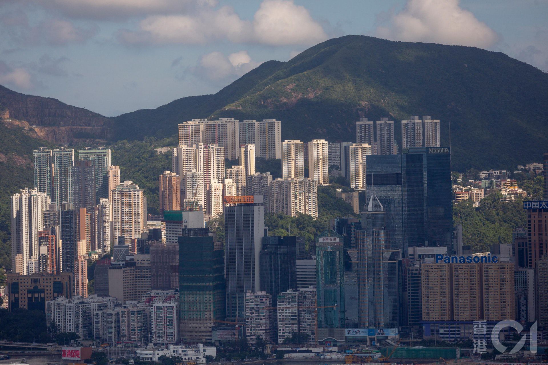 港府亦让香港生活素质追上成本 多维新闻 中国