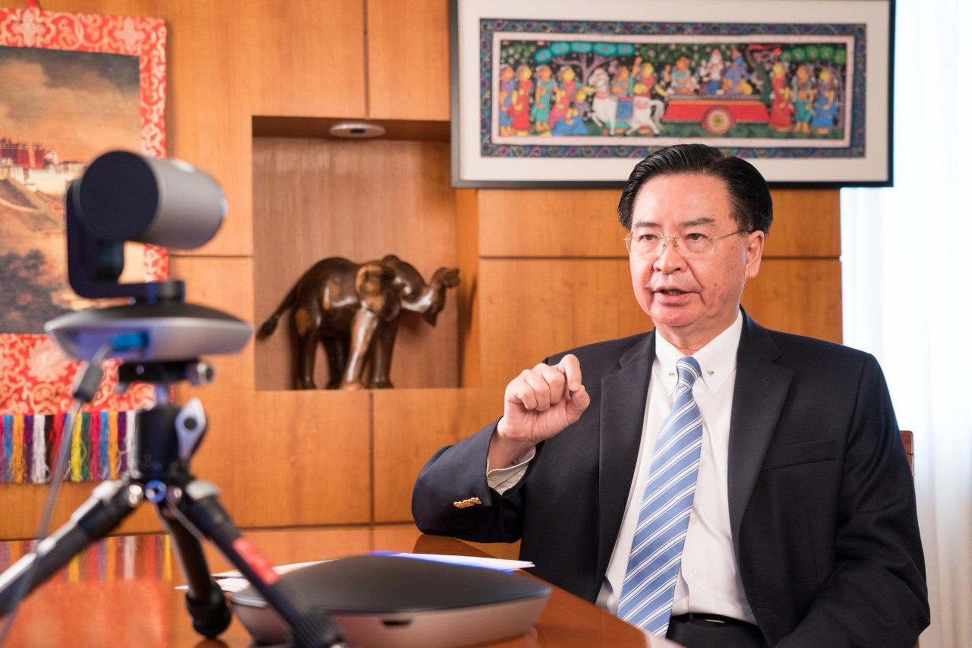 陆外交官与台驻斐济人员冲突台 严重违反法治 多维新闻 台湾