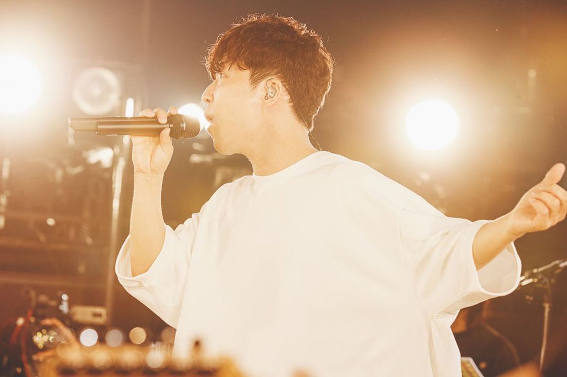 优享资讯 新垣结衣星野源结婚 日媒 性格情定职场的必然结果