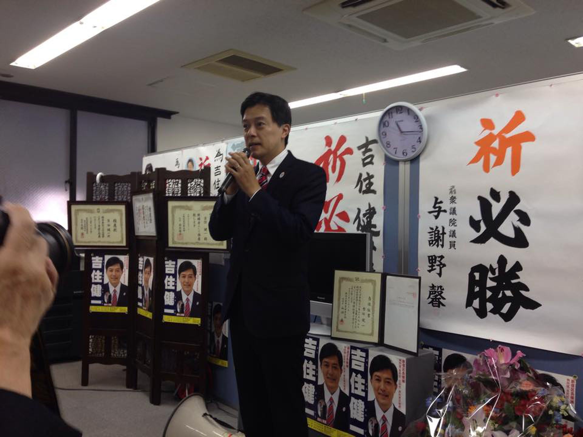 新冠肺炎 东京新宿歌舞伎町爆10多人确诊多为夜店小姐及顾客 多维新闻